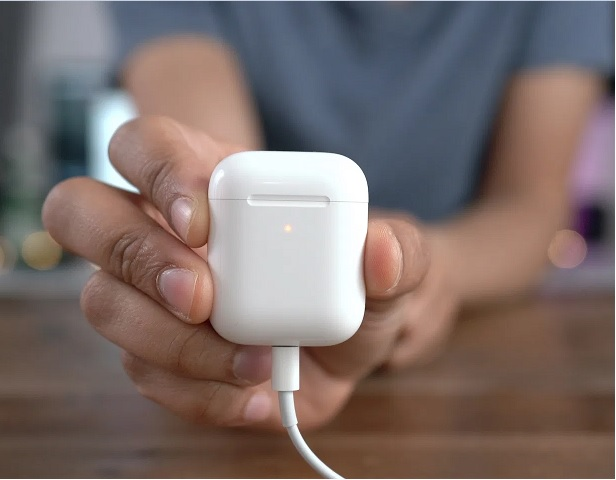 Cách sạc tai nghe bluetooth đúng cách nhanh chóng, an toàn và hiệu quả