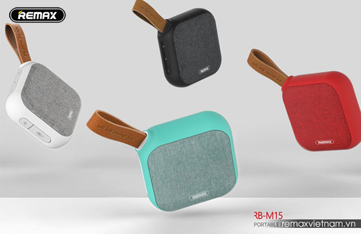 Remax RB M15